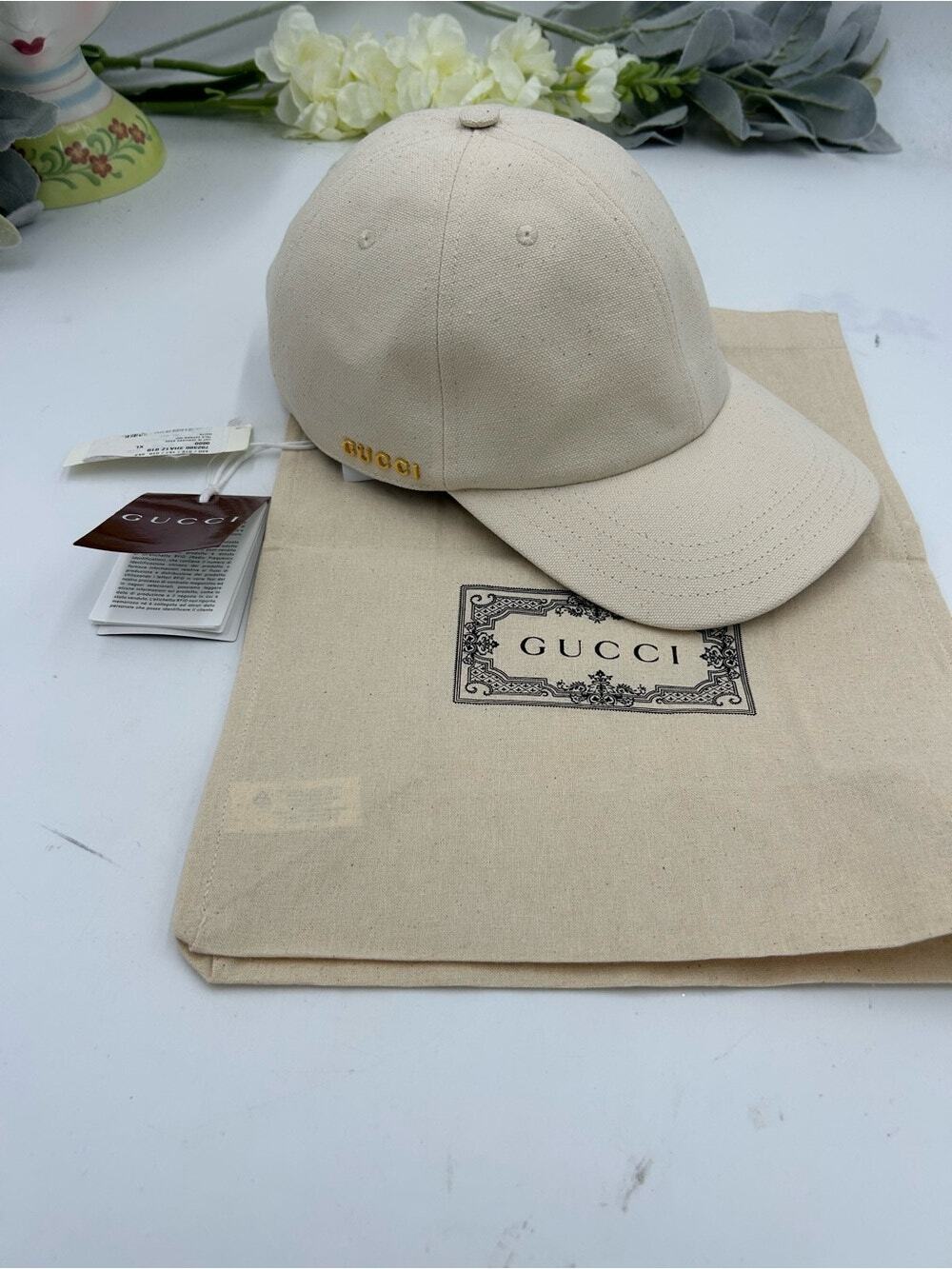 Unisex, Gucci, gold logo Cream Canvas Baseball Cap size XL made in Italy